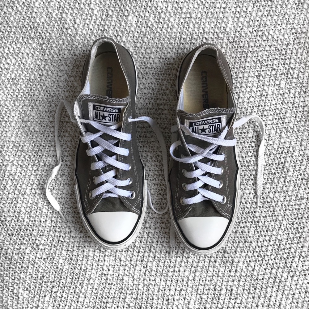 Grey Converse Men’s Size 6